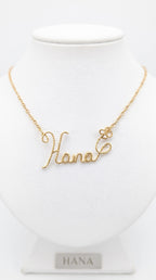 Custom Name Necklace – Gold Twisted Wire