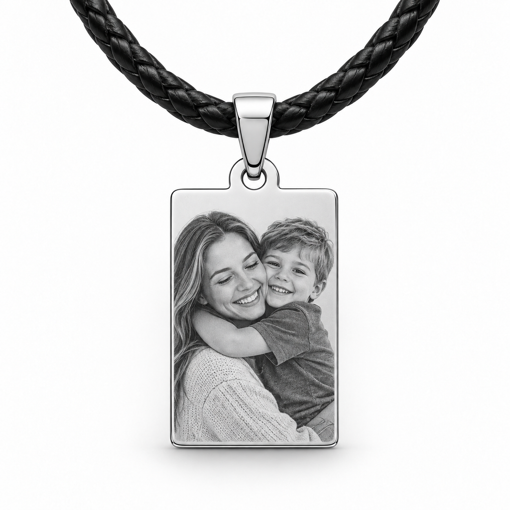 Personalized Elegant Tag Photo & Text Engraving Pendant