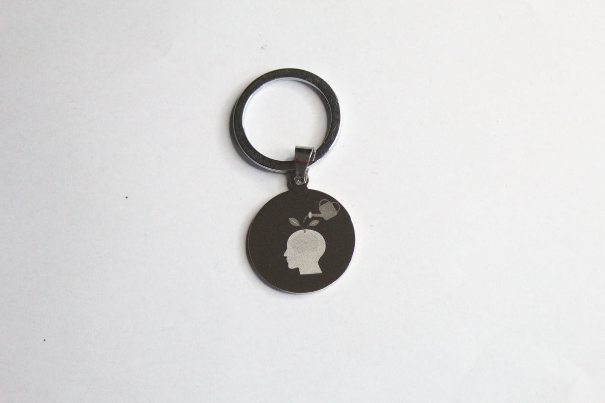 Personalized Round Disc Necklace – Custom Engraving