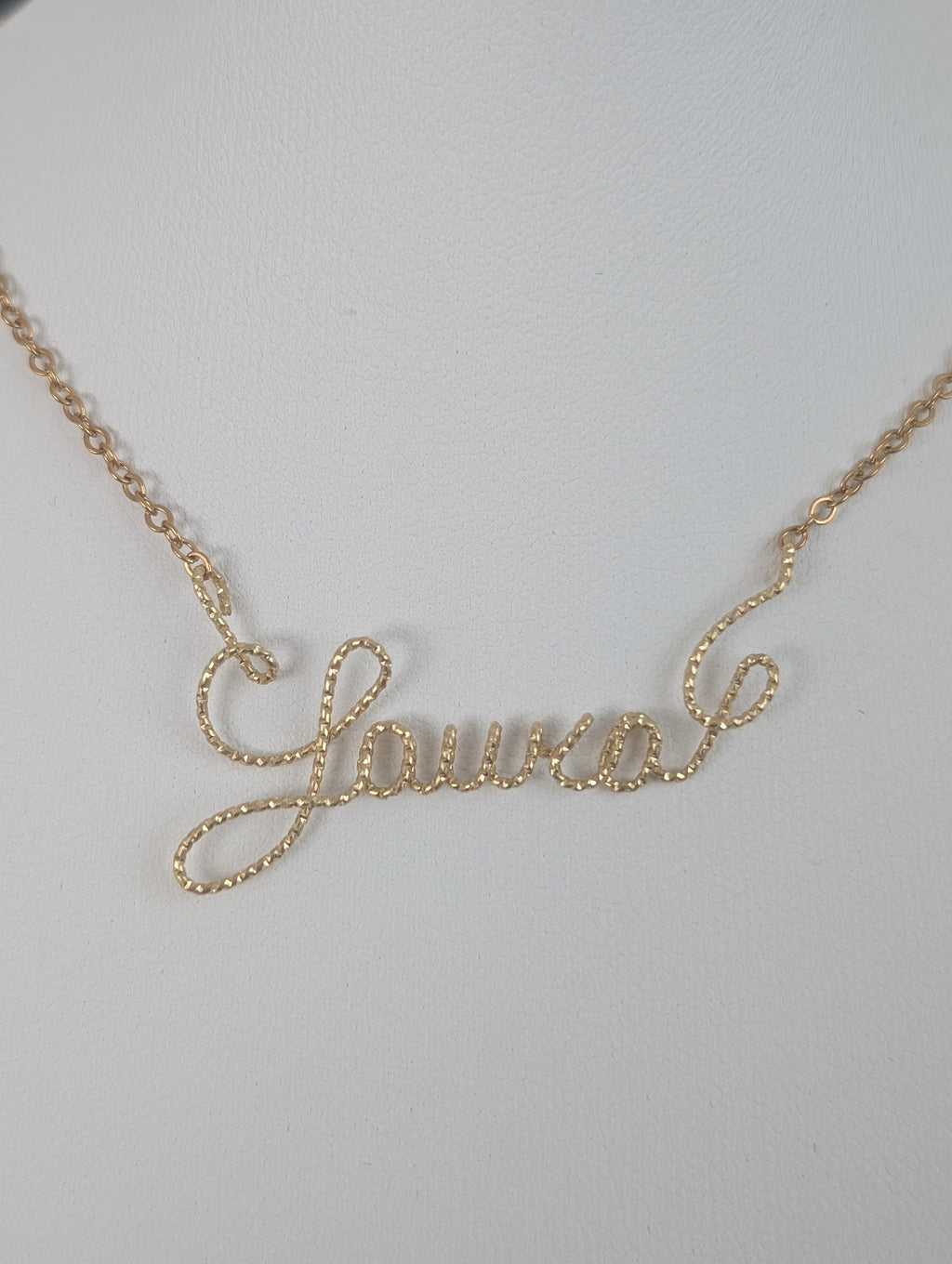 Custom Name Necklace – Gold Twisted Wire